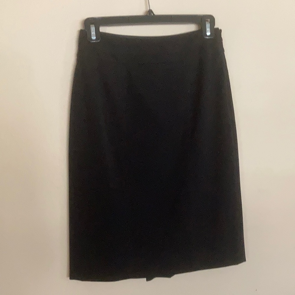 White House Black Market pencil skirt. Size 0